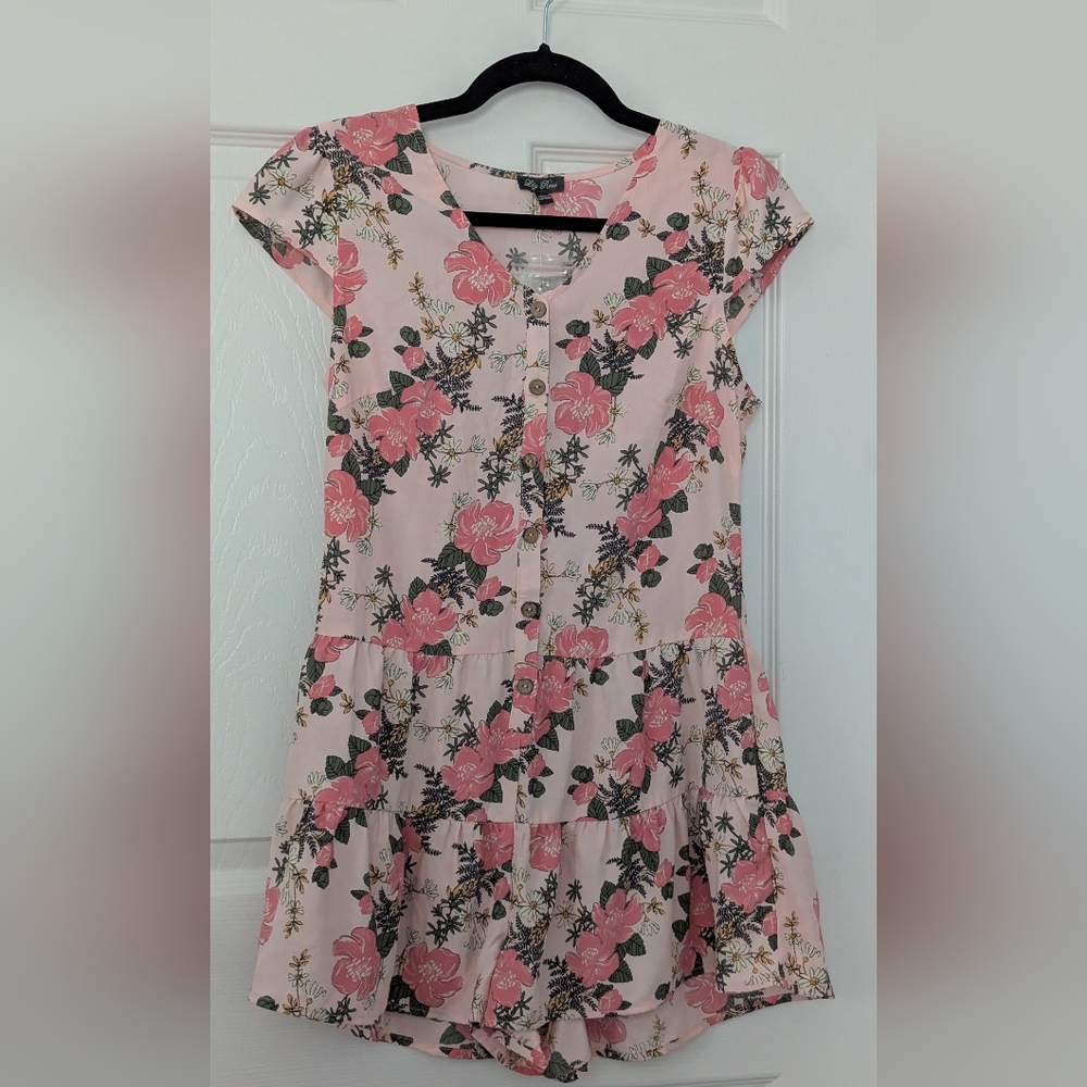 NWT Lily Rose Pink Floral Button-Front Romper – Size XS